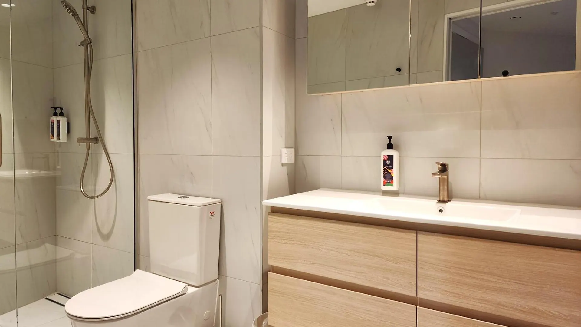 U Suites On Oriental Parade Wellington Apartment